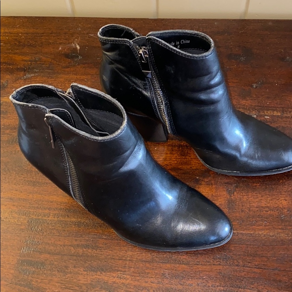 Dolce Vita Black Leather Heeled Booties